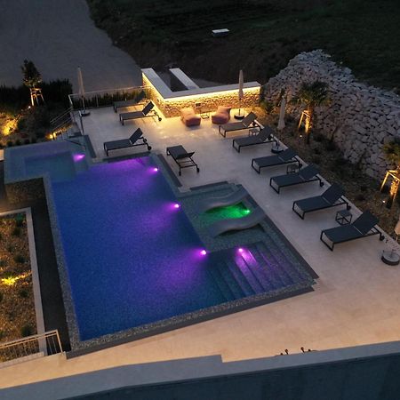 Grey House Bol Exterior foto