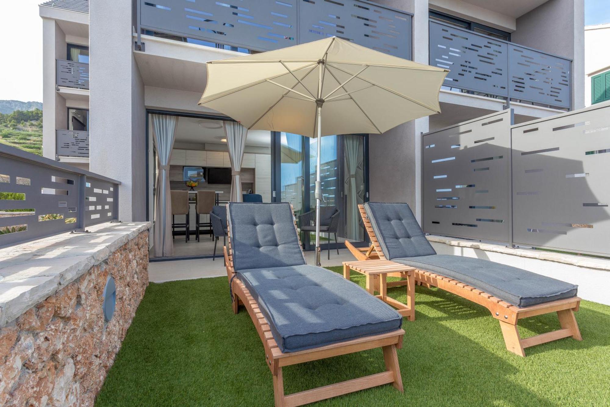 Grey House Bol Exterior foto