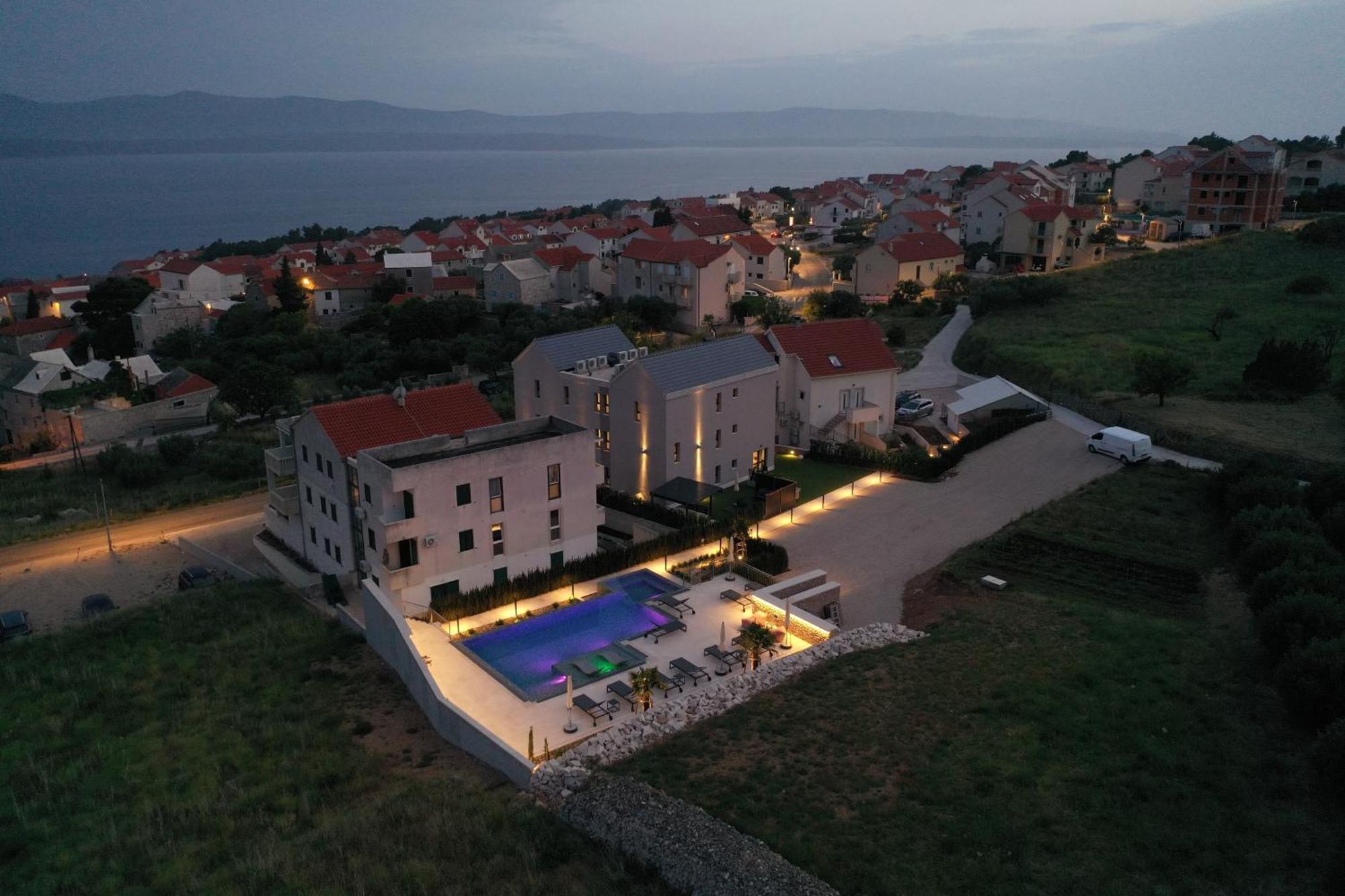 Grey House Bol Exterior foto